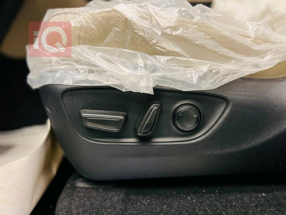 تويوتا لاندكروزر برادو